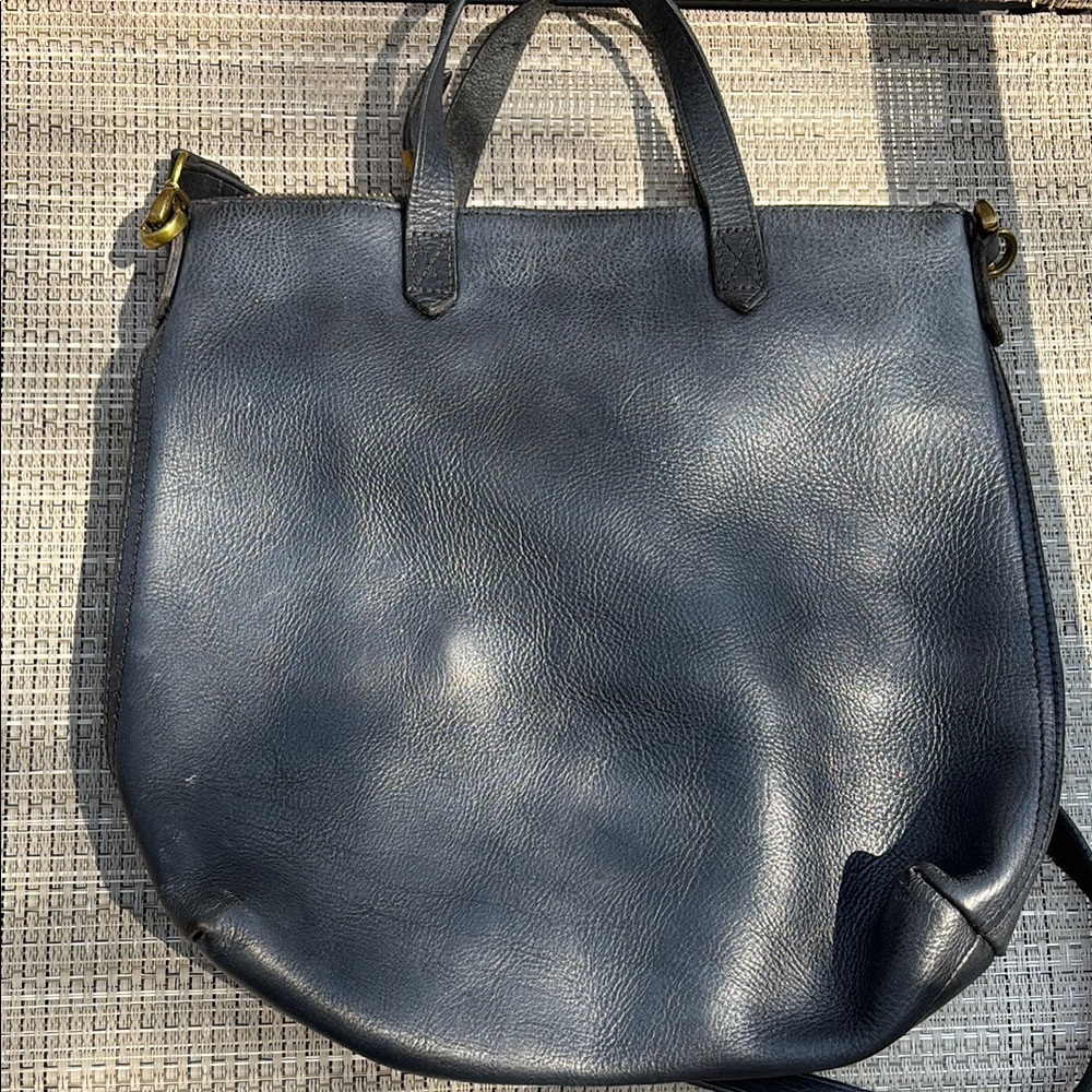 Madewell Dark Navy Leather Crossbody Tote - Picture 3 of 13